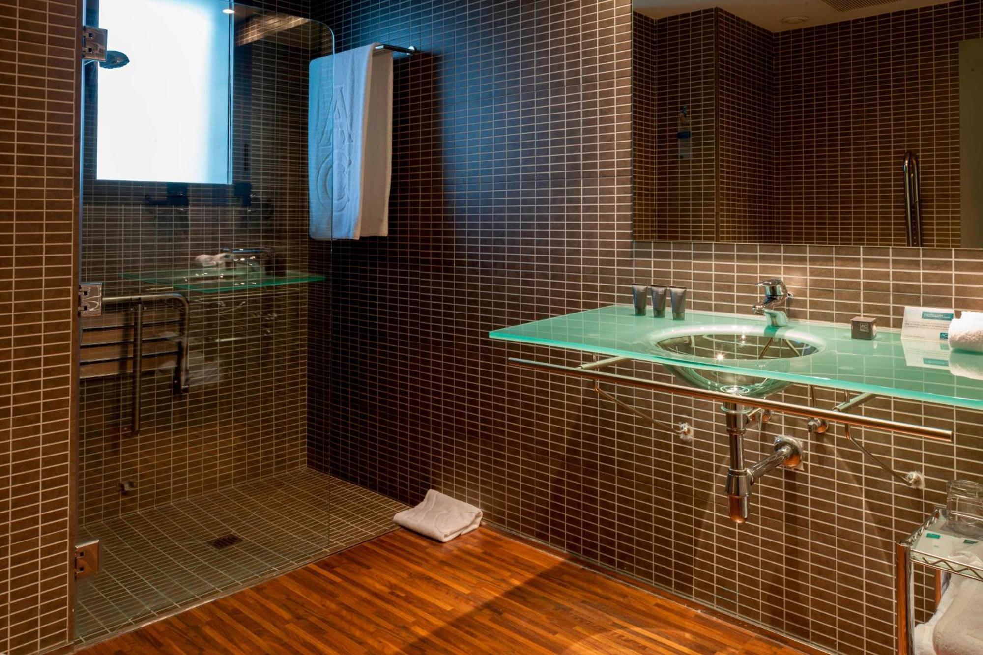 Ac By Marriott Algeciras